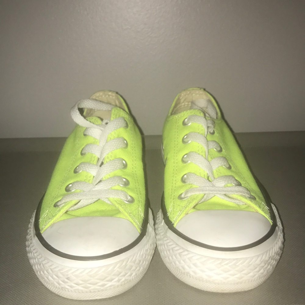 Converse neon sneakers boys size 12.5